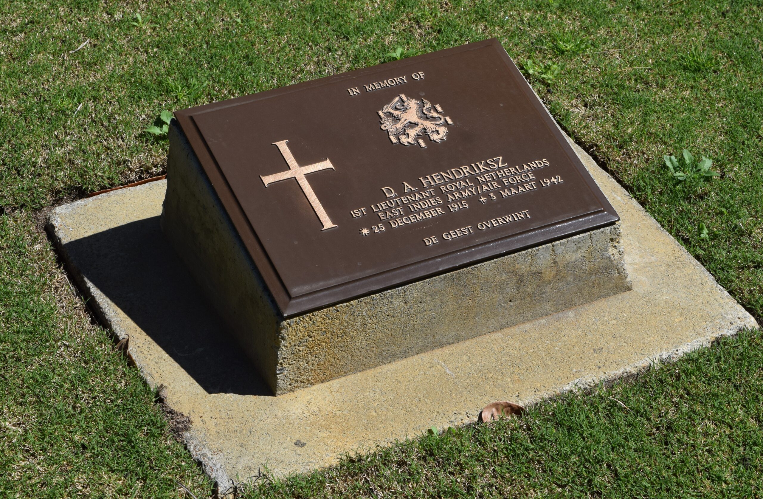 Gedenksteen van D.A. Hendriksz op de Perth War Cemetery